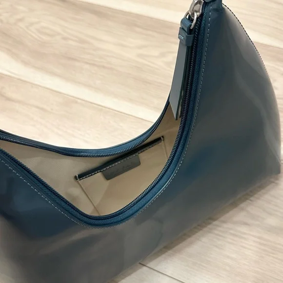 LIKE NEW BY FAR Amber Semi Patent Leather Shoulder Bag - Picture 6 of 7